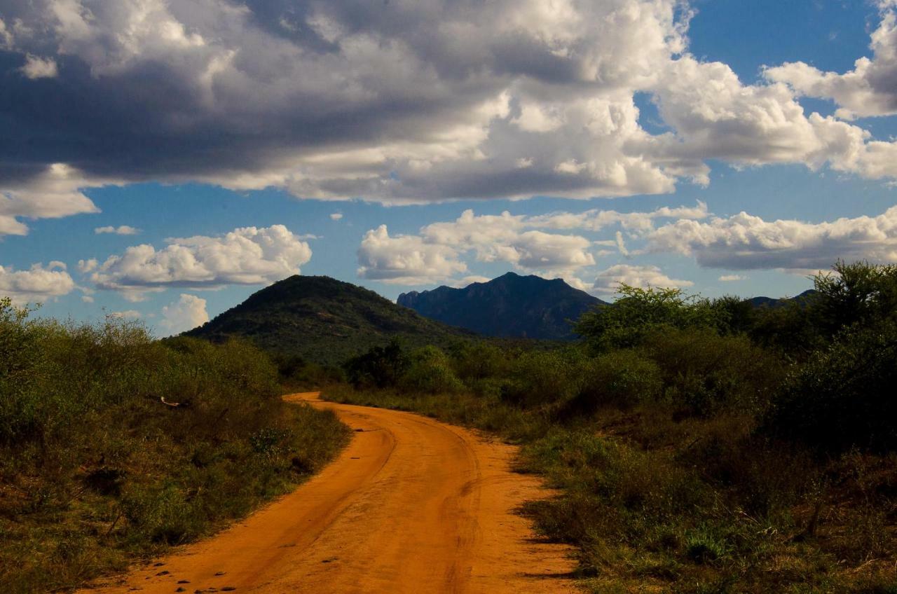 Вилла Maneaters Tsavo Экстерьер фото